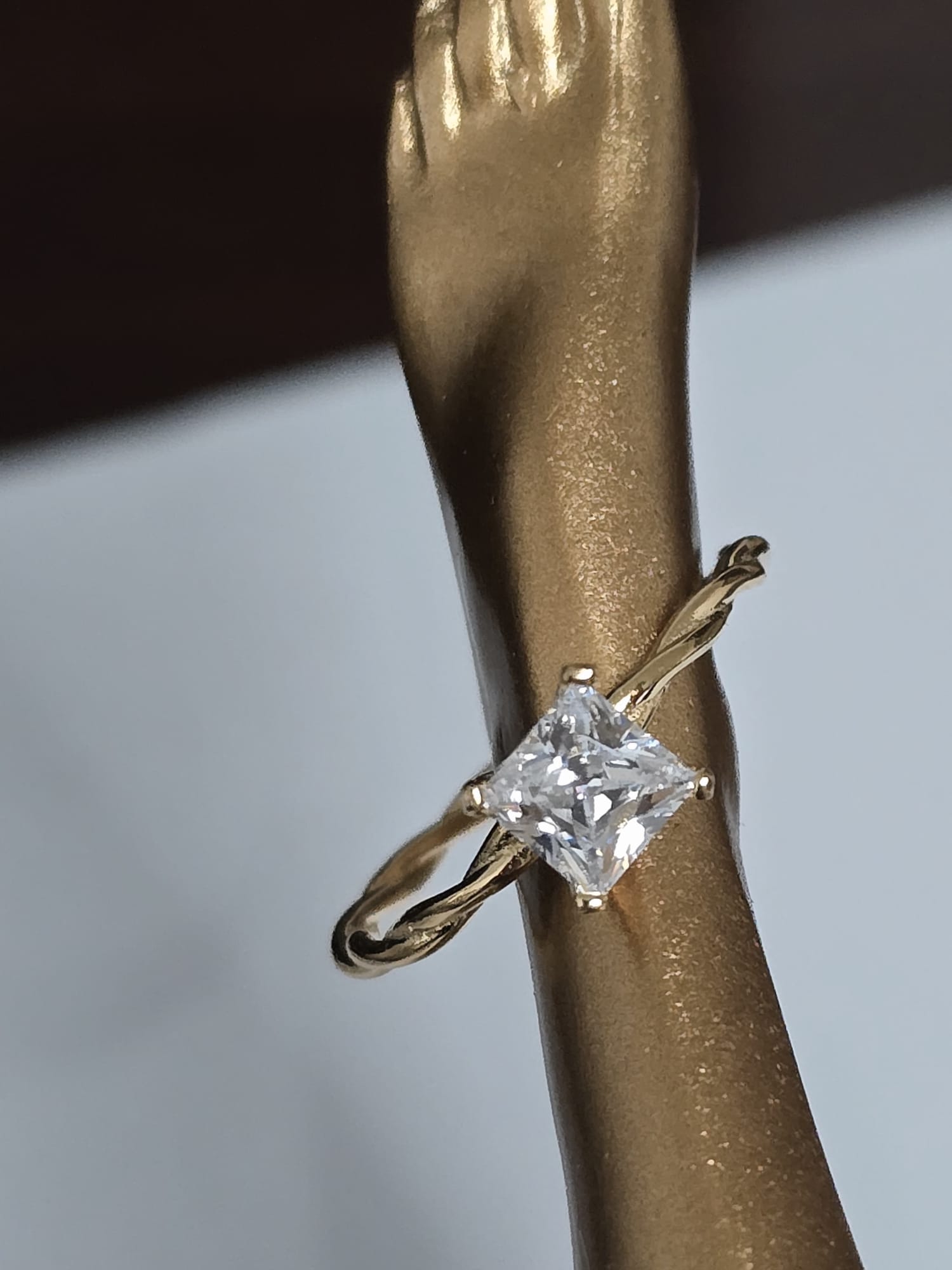 Twisted Golden Ring